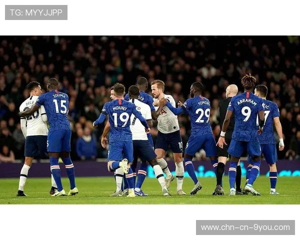 英超：巴西前锋打入致胜进球，切尔西1-0热刺，切尔西巴西后卫