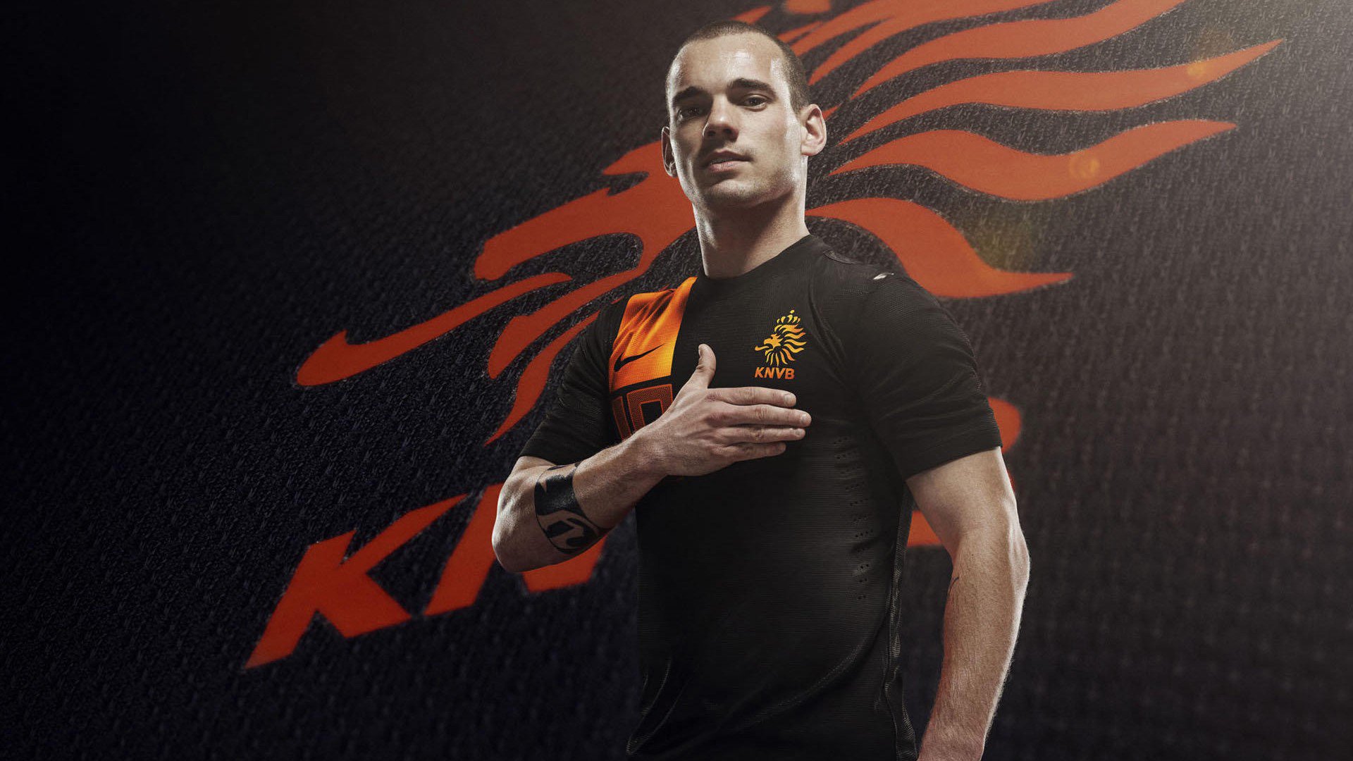 勇士两大核心闪耀全场!穆迪与波斯特联手限制布克,攻防全能稳固空间彰显冠军之风